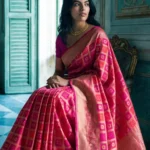 GULAABI RUMAAL